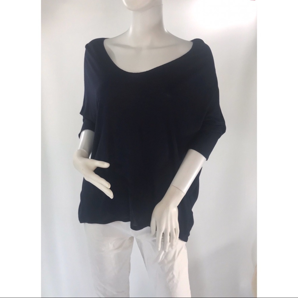 Vince Navy Batwing Sleeve Asymetrical Hem Top XS